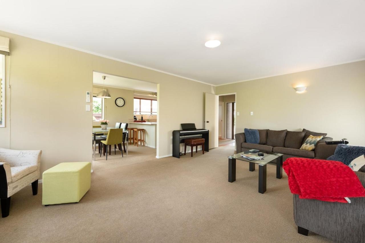 Golfers Delight In Quiet Cul De Sac Villa Mount Maunganui Kültér fotó